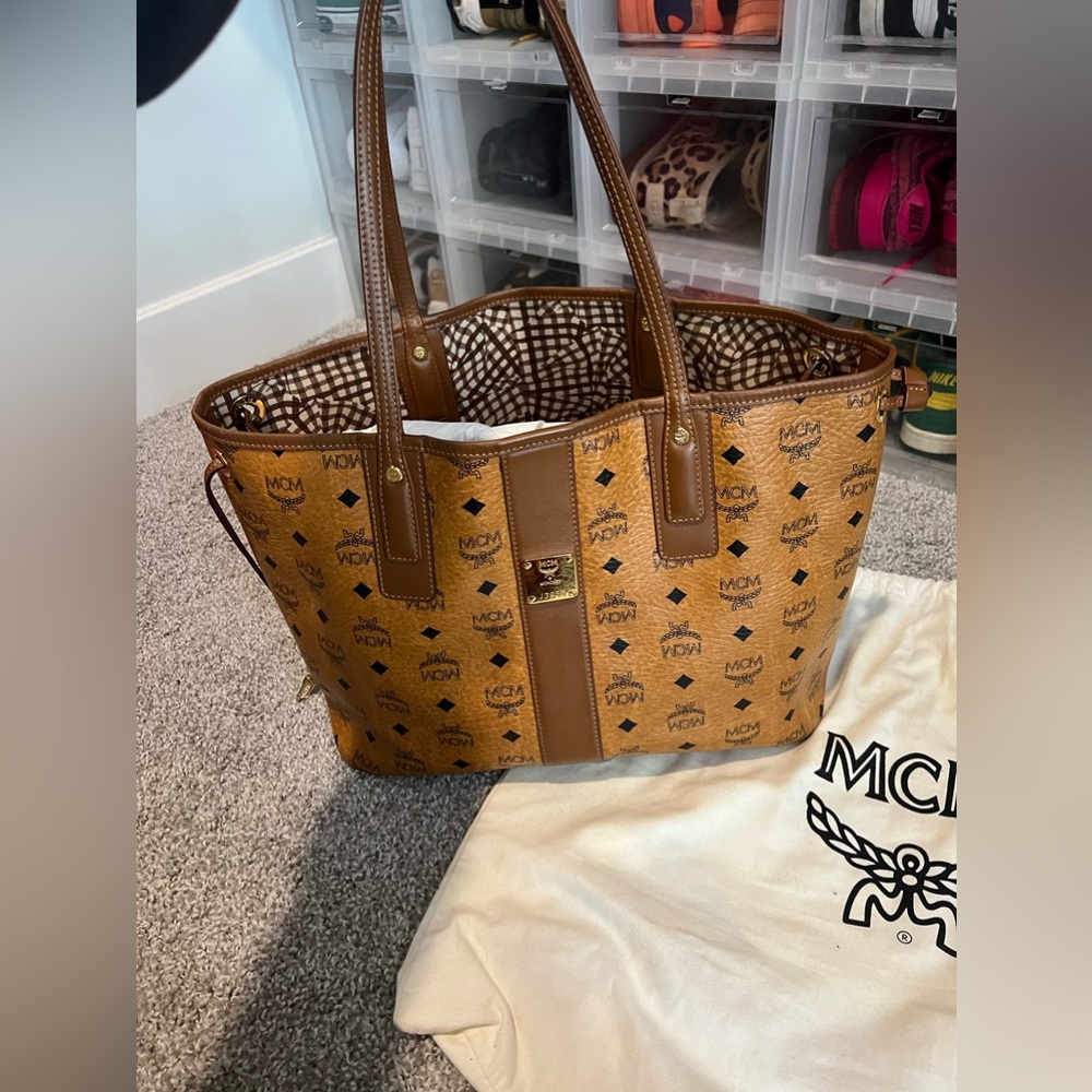 MCM Liz reversible tote